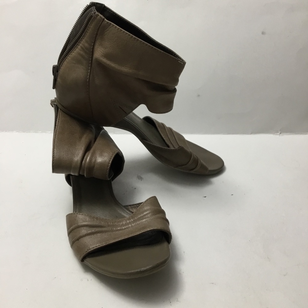 LOCALE high top open toe sandals